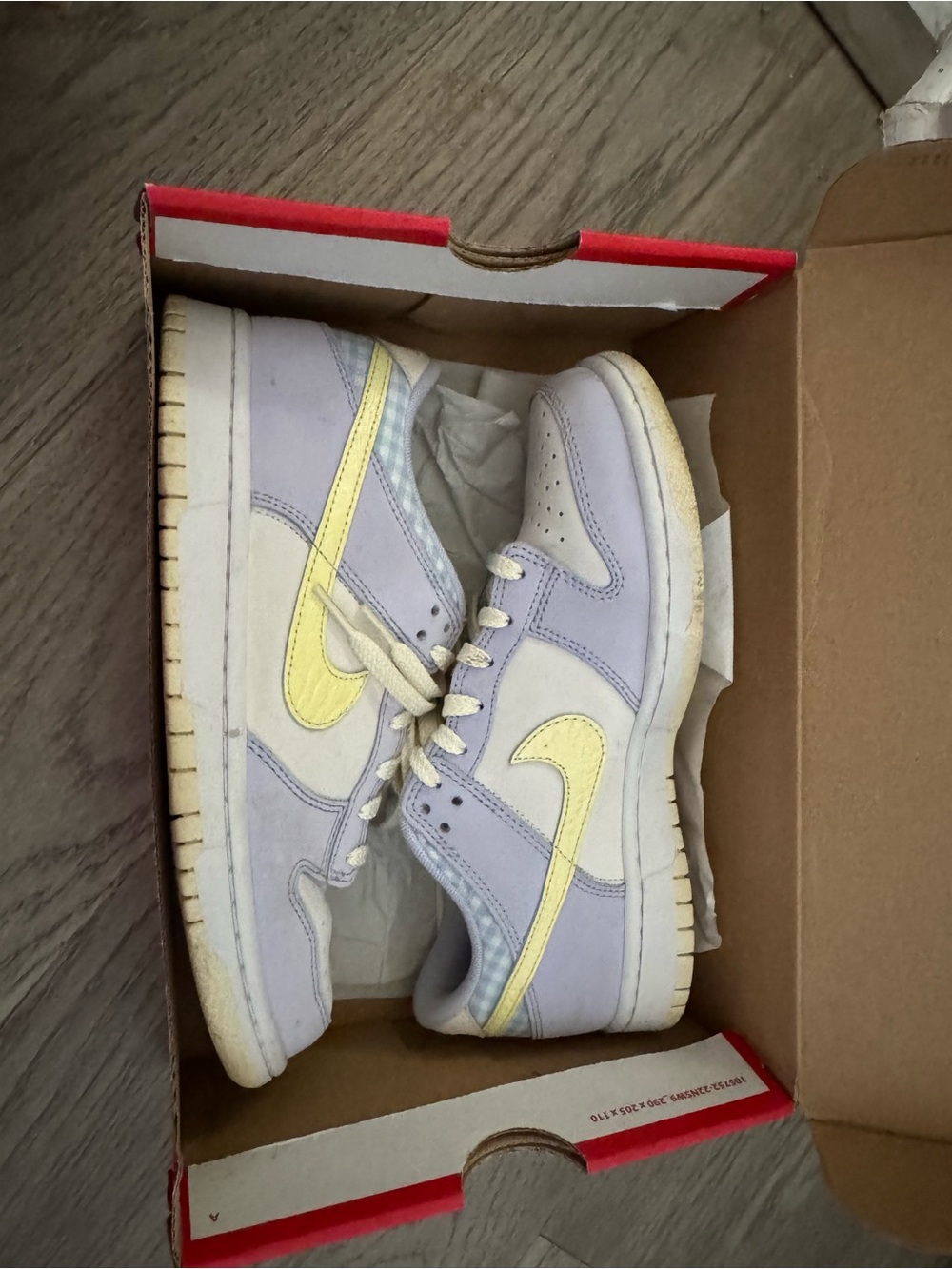 Nike Kids Lavender and Pale Yellow Low-Top Sneakers